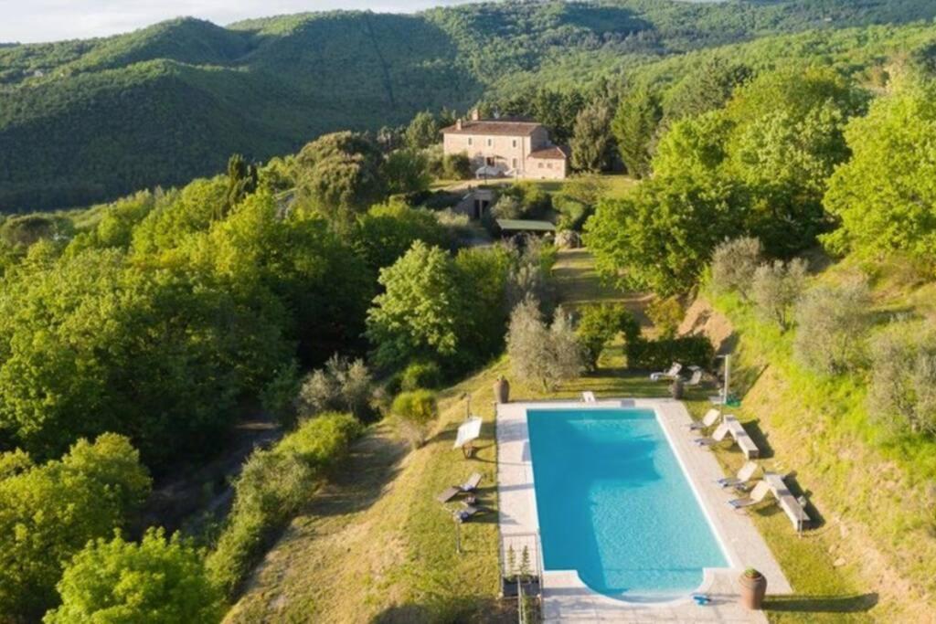 Exclusive Villa Parrano - Countryside With Pool Exteriör bild