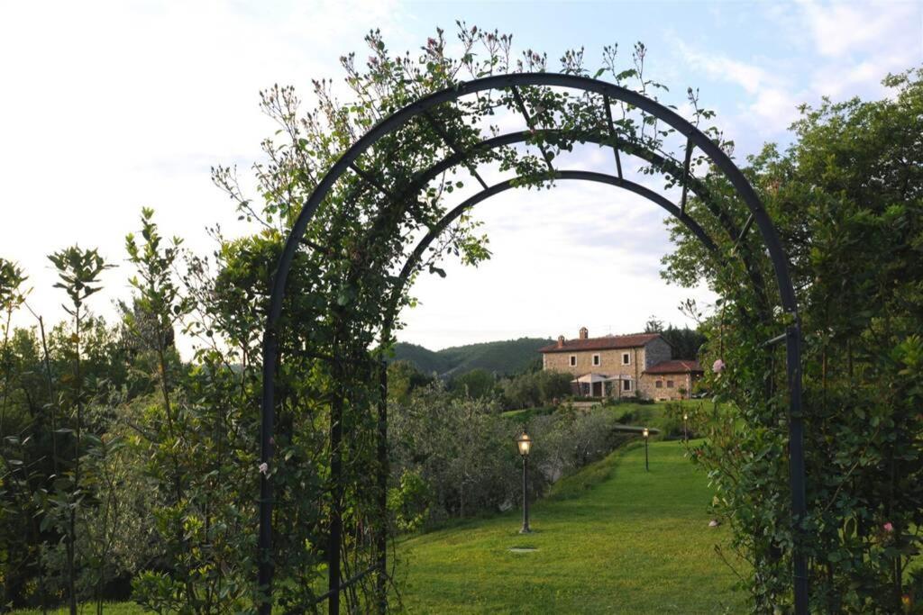 Exclusive Villa Parrano - Countryside With Pool Exteriör bild