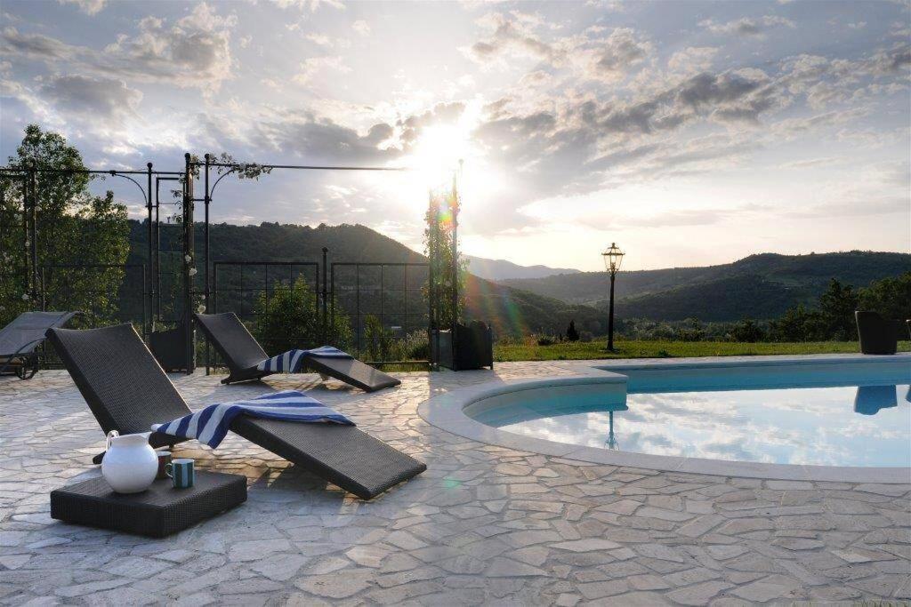 Exclusive Villa Parrano - Countryside With Pool Exteriör bild