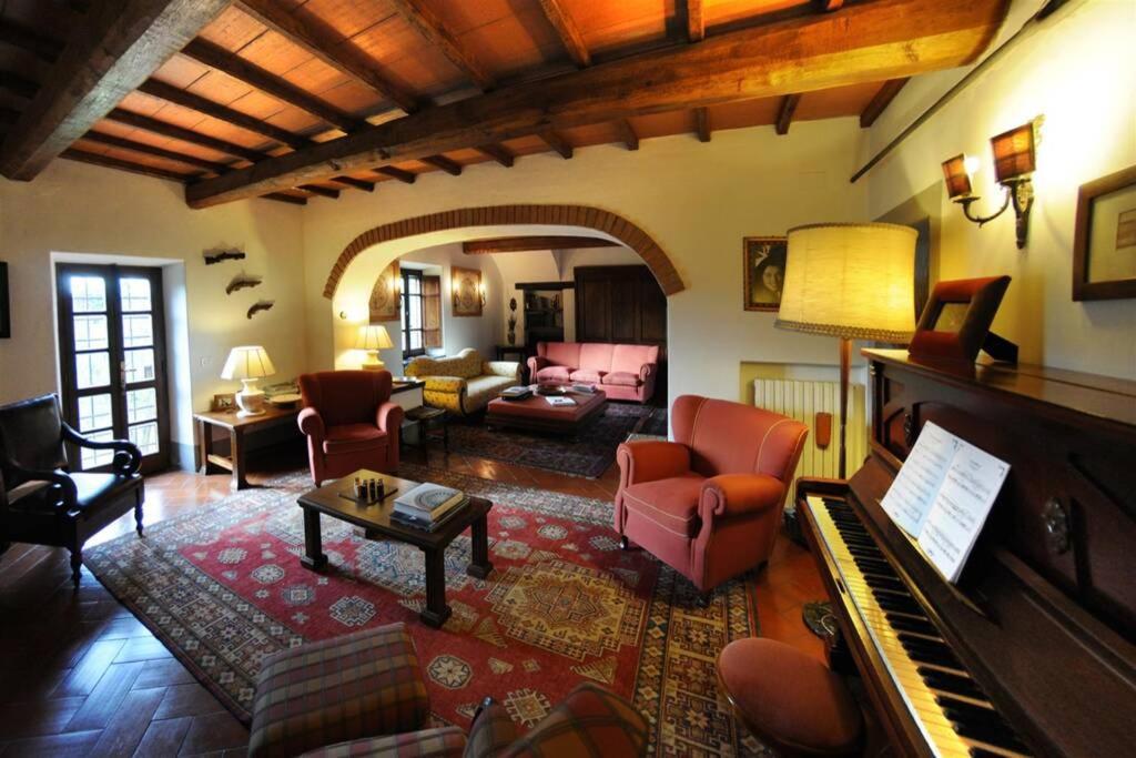 Exclusive Villa Parrano - Countryside With Pool Exteriör bild