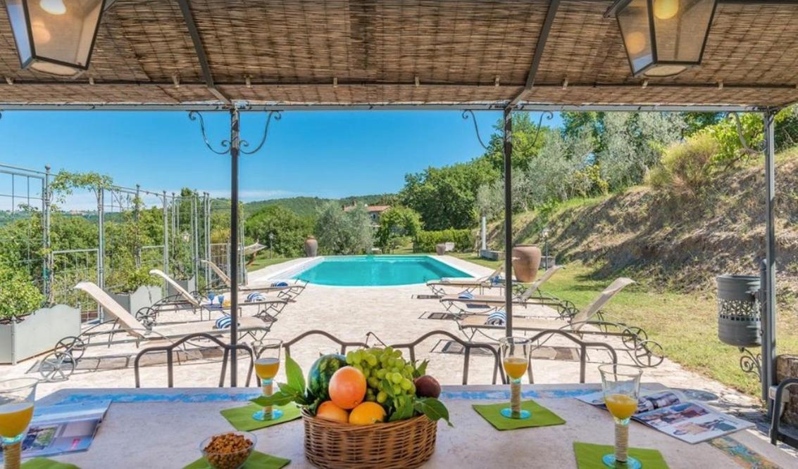 Exclusive Villa Parrano - Countryside With Pool Exteriör bild