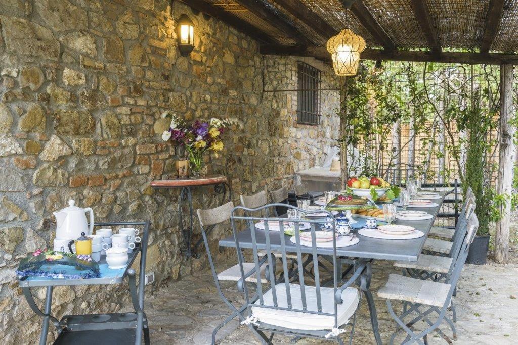 Exclusive Villa Parrano - Countryside With Pool Exteriör bild